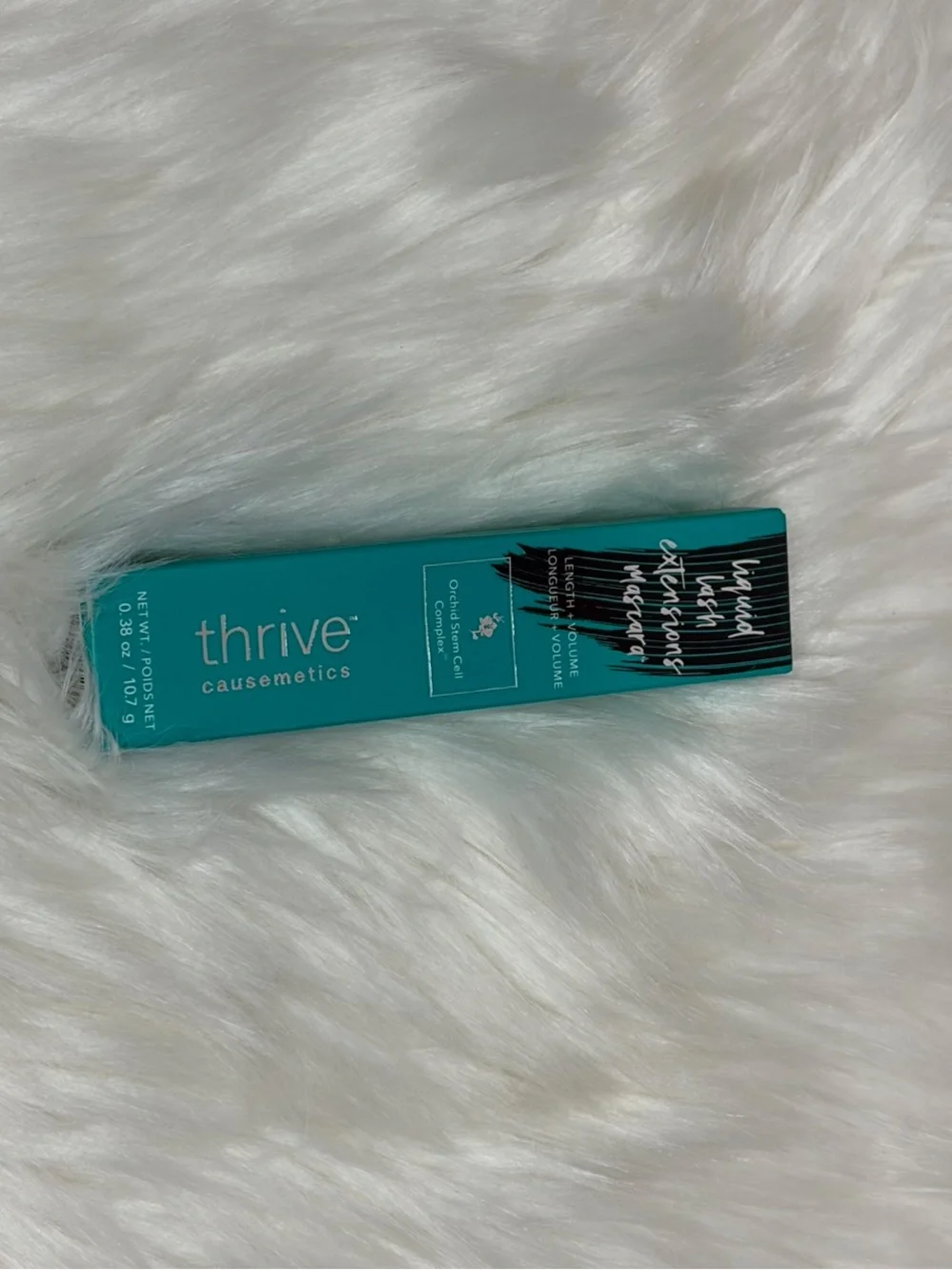 thrive causemetics Liquid Lash Extensions Mascara in Teal Packaging